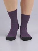 фиолетовый