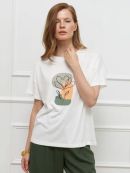 белый с принтом