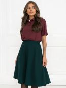 темно-зеленый