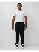 темно-зеленый