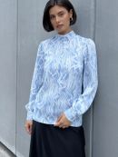 голубой принт