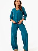 темно-зеленый