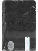 темно-коричневый