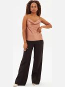 коричневый