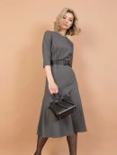 тёмный серый