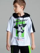 белый,черный